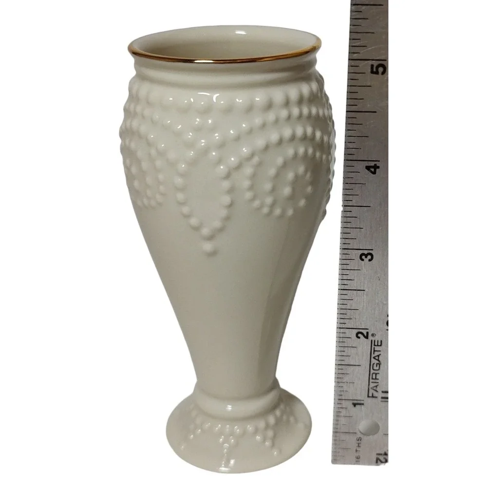 Lenox Bud Vase‎ Raised Dots Ivory with Gold Trim Rim Five Inches Textured